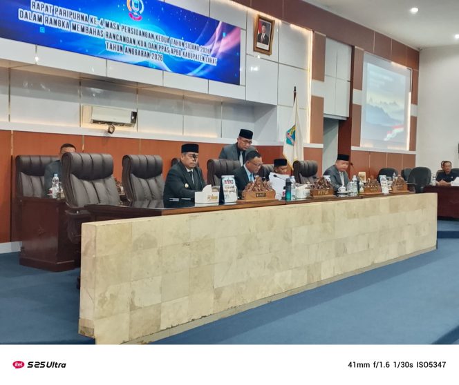 
 Bupati Lahat Hadir Di Paripurna DPRD Bahas Rencana PPAS APBD 2026