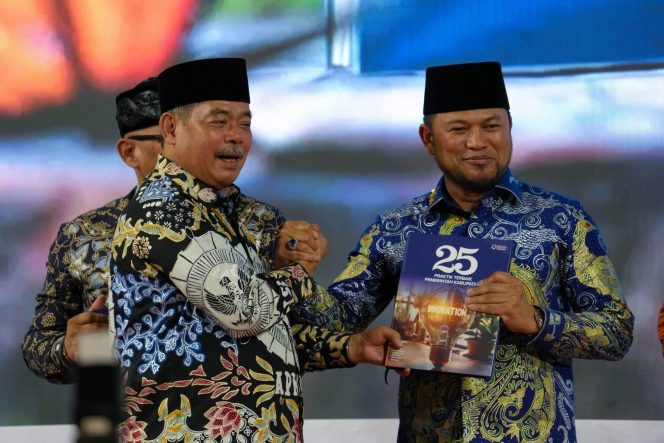 
 Rakernas Ke-17 APKASI, Bursah Zarnubi Tegaskan Kabupaten Memiliki Peran Vital Pondasi Pembangunan Nasional