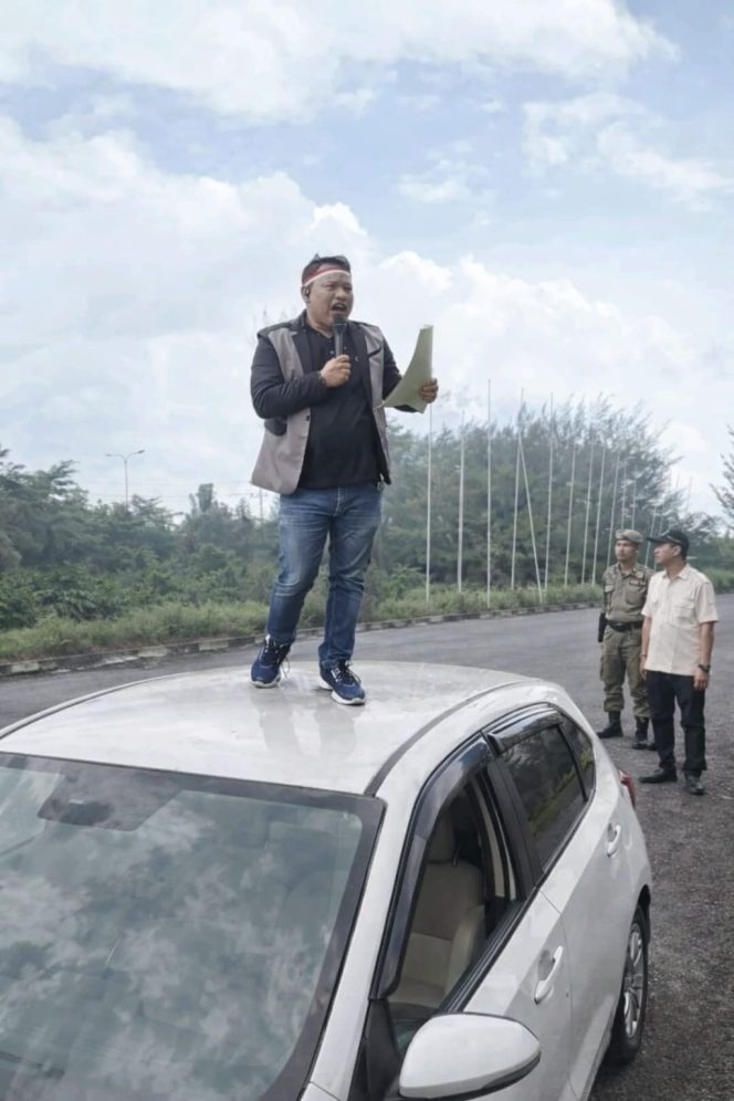 
 Kasus Dugaan Korupsi Seragam Sekolah Rp11,6 Miliar Mandek, Aktivis Musi Rawas Pertanyakan Keseriusan Penegakan Hukum