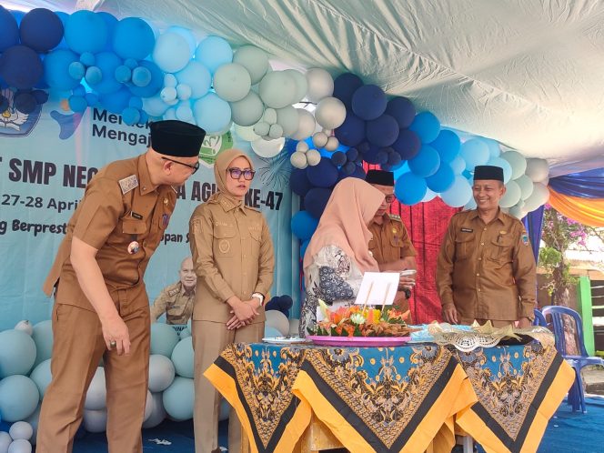 
 Peringatan HUT ke-47 SMPN 1 Kota Agung, Widia Ningsih Tekankan Pengawasan Anak dan Pencegahan Pergaulan Bebas