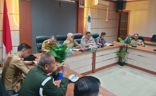
 Wakil Bupati Lahat Pimpin Rapat Persiapan Kunjungan Kapolda Sumsel dan Pelaksanaan CFD