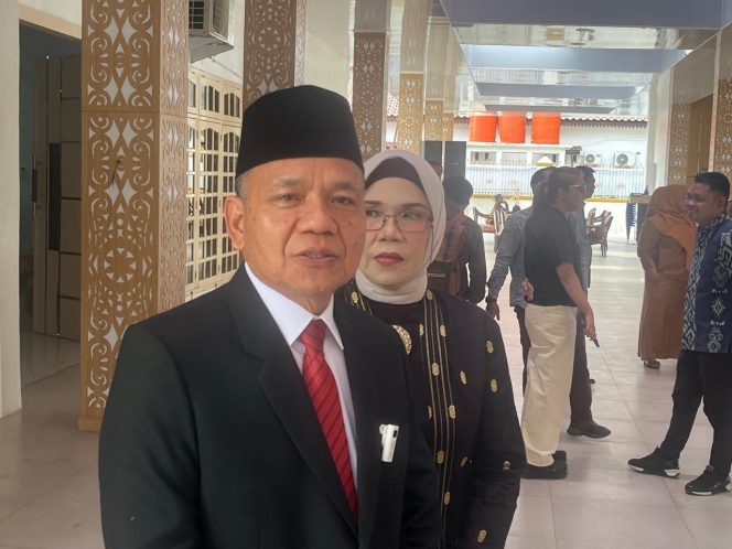 
 Resmi Dilantik, Sekda Lahat Targetkan Evaluasi OPD Tuntas dalam Satu Bulan