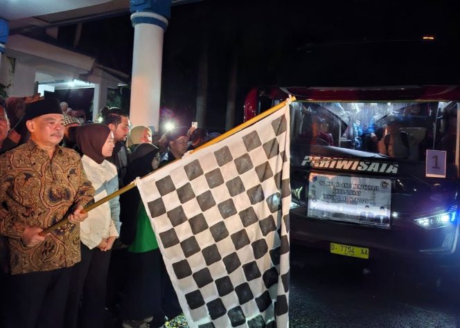 
 Bursah–Widia Ingatkan 281 Jamaah Haji Lahat: Kuatkan Iman, Jaga Kebersamaan