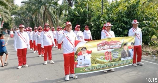 
 MERIAHKAN KARNAVAL HUT RI KE-81 IKKAL IKUTI PAWAI PEMBANGUNAN