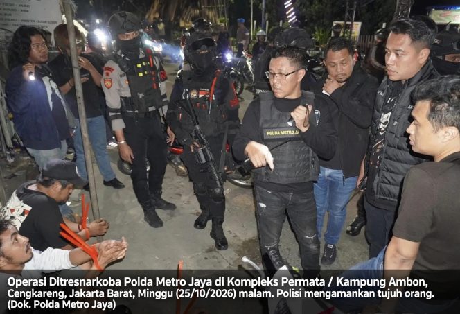 
 Polda Metro Jaya Gempur Kampung Ambon, 7 Orang Diamankan